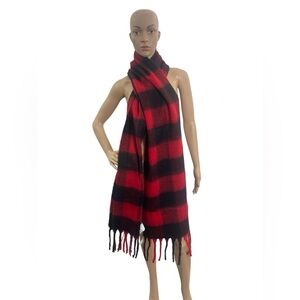Gap Women’s Red Black Cozy Plaid Scarf With Fringe 14X90